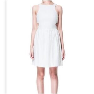 NWT Zara Trafaluc White Brocade Cutout Sleeveless Dress-Medium